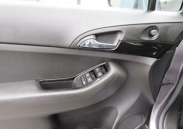 Chevrolet Orlando cena 24900 przebieg: 234000, rok produkcji 2011 z Miejska Górka małe 781
